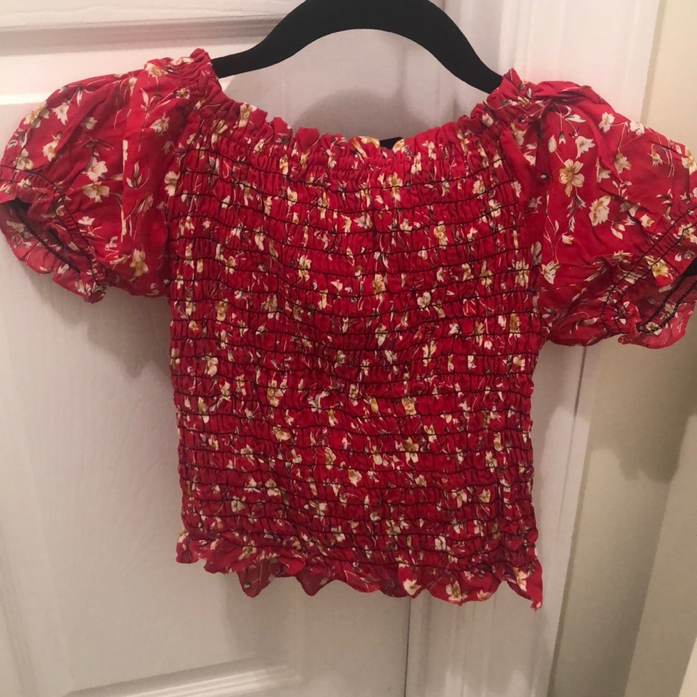 Red floral crop top!